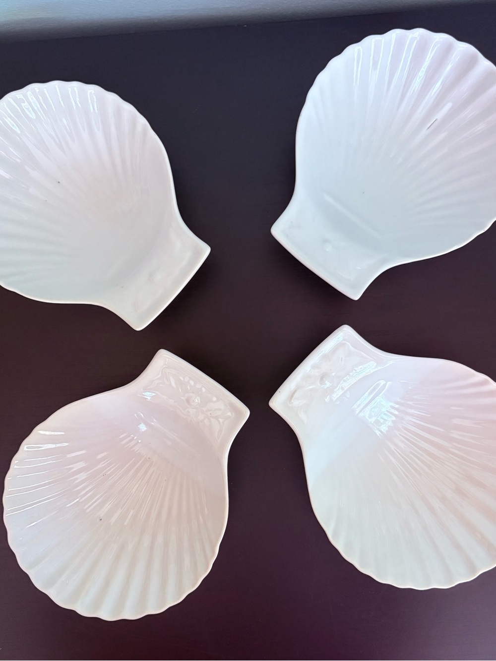 Scallop Shell China Plates - Set of 4 - Picture 6 of 10